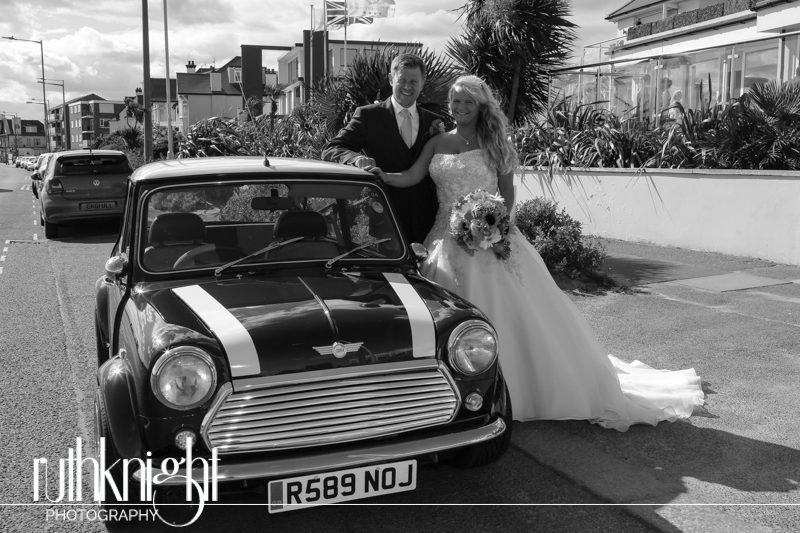 Essex Wedding Photograpy at Roslin Hotel, Thorpe Bay – Vicky & Daniel