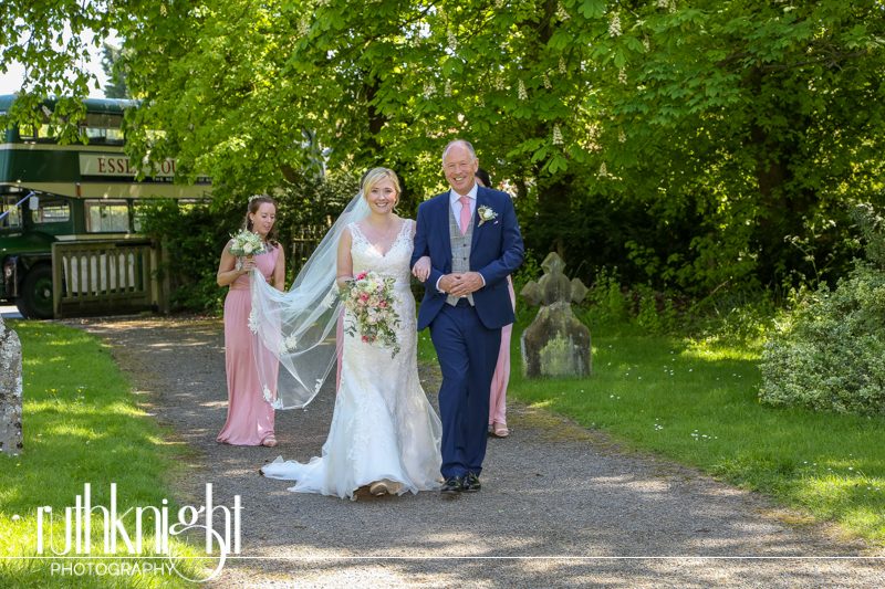 Essex Wedding Photographers at Kelvedon Church & Marks Hall, Coggeshall – Rosie & Jason